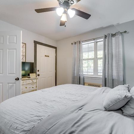 Vibrant Holiday Hills Resort Condo With Balcony Branson Exteriör bild