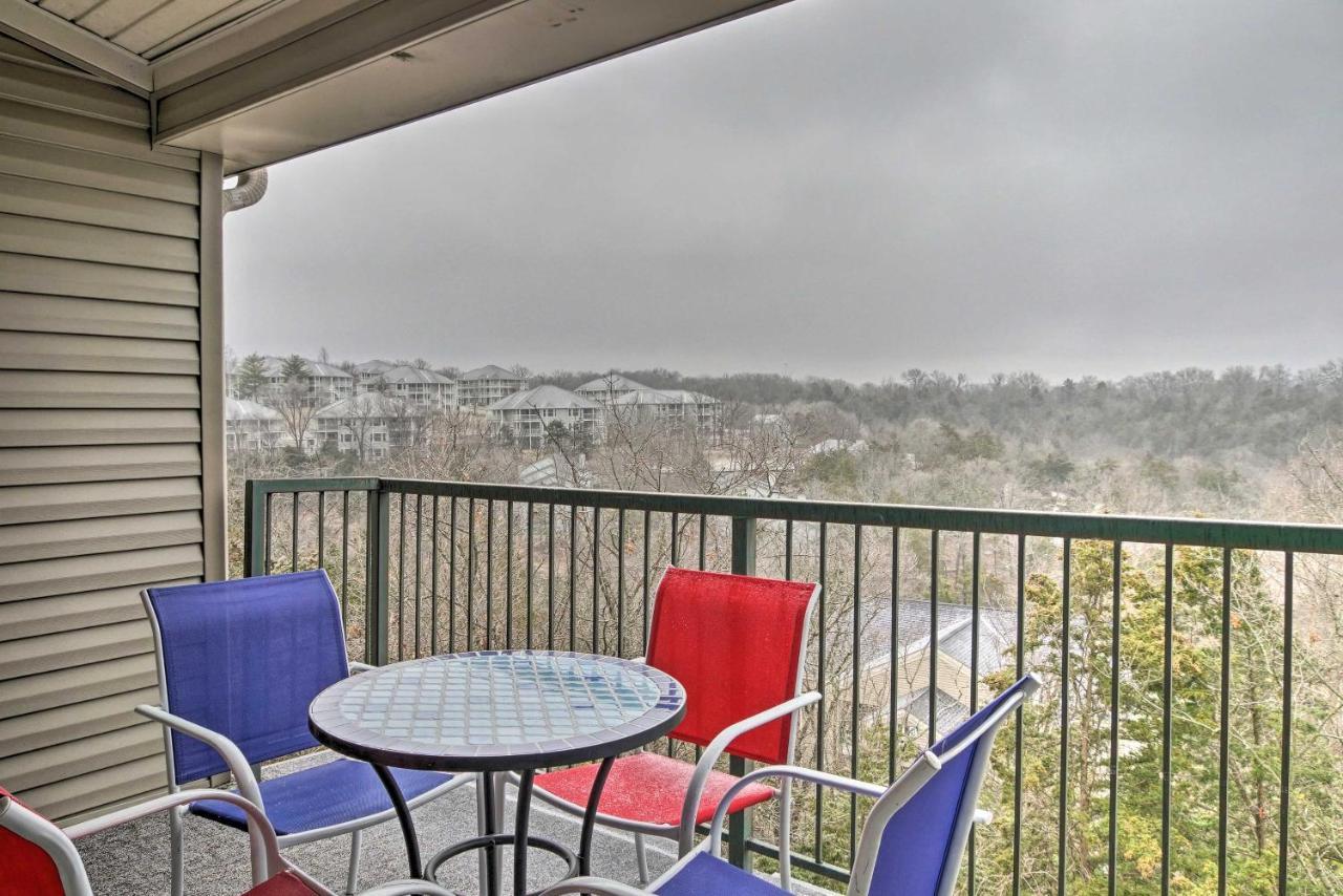 Vibrant Holiday Hills Resort Condo With Balcony Branson Exteriör bild